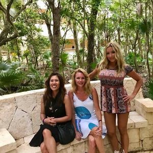 Meet your Posher, Sandra